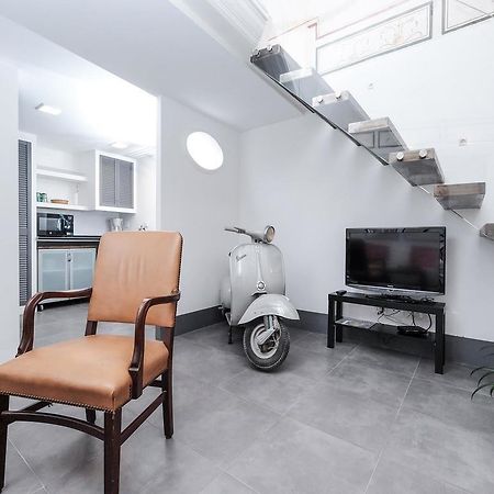 Ferienwohnung Ancient Trastevere Vespa Loft Rom Exterior foto